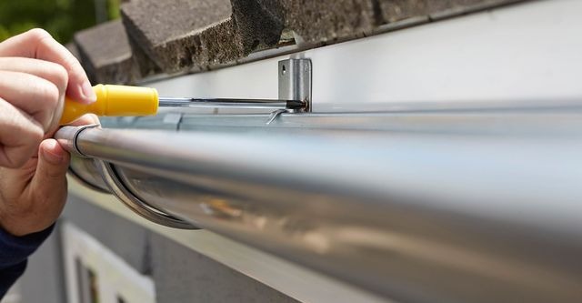 GUTTERS INSTALLATION - 5